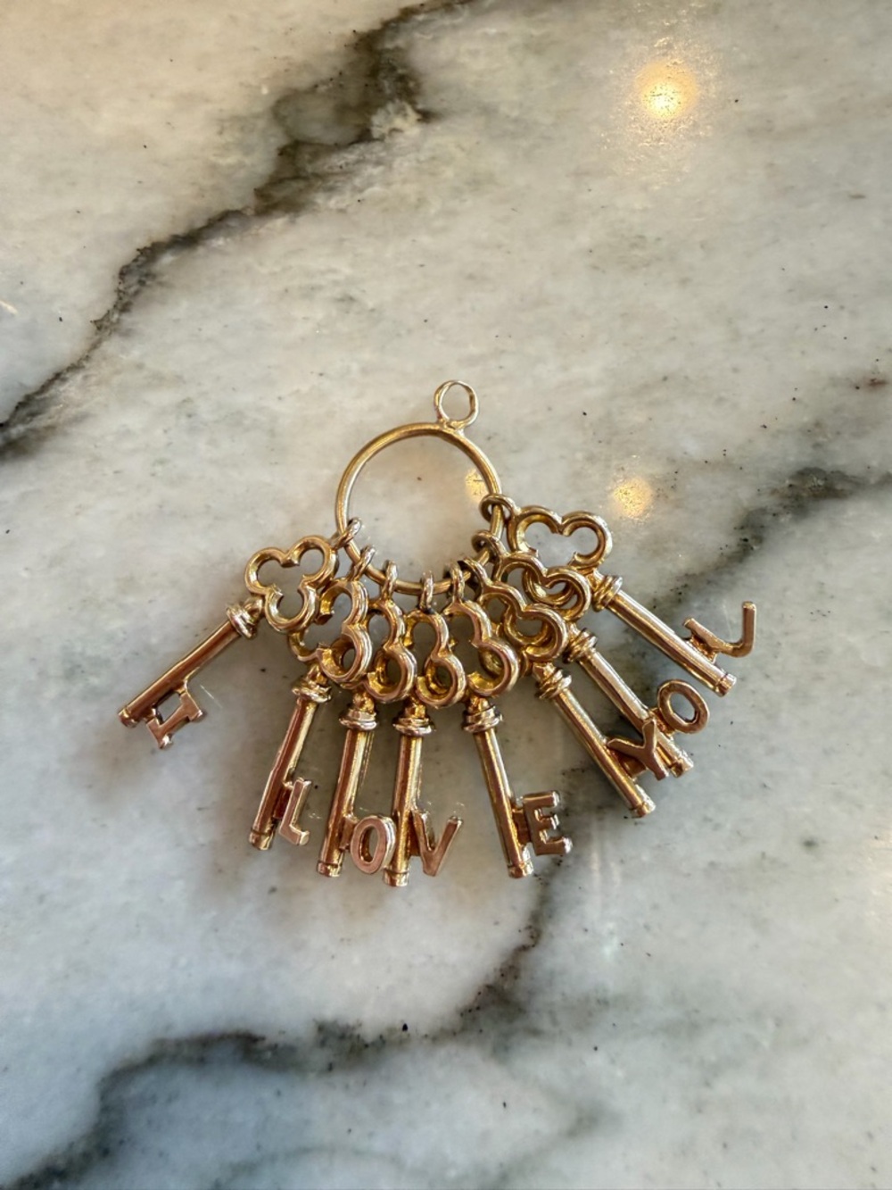 Vintage 9ct gold Charm Pendant "I LOVE YOU” keys